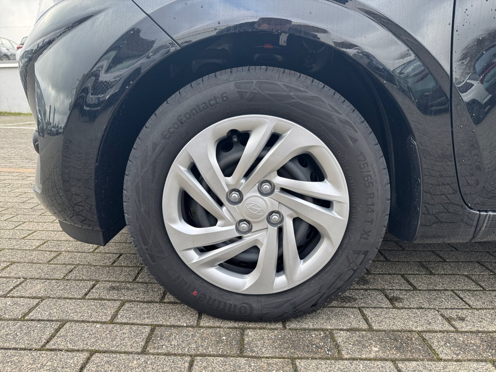 Foto 1 - i10 1.0 Select, Phantom Black