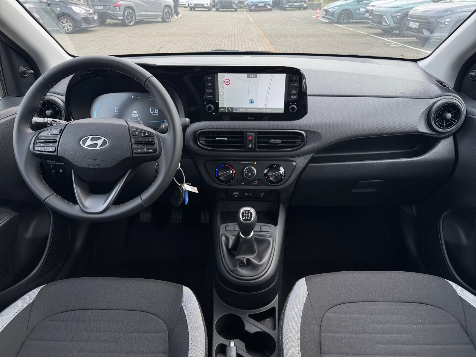 Foto 1 - i10 1.0 Select, Phantom Black